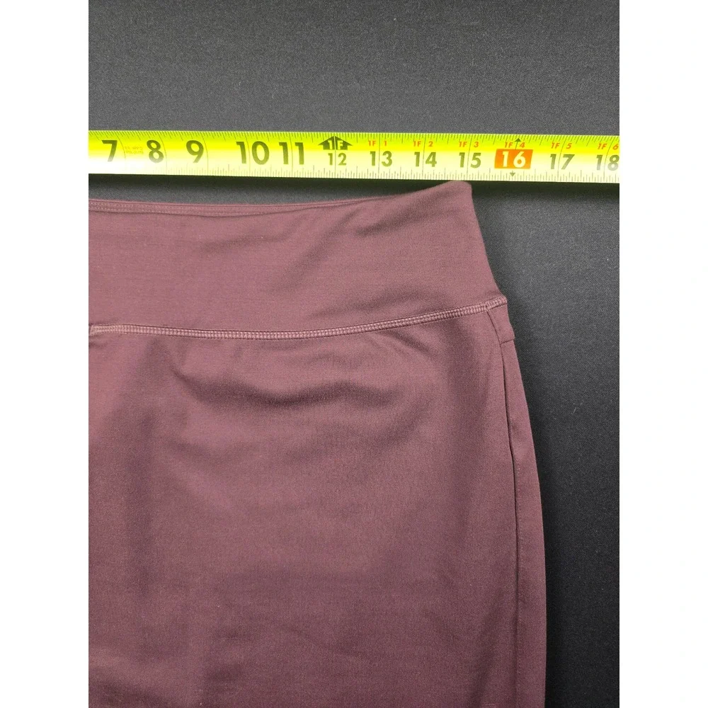 Duluth Trading Co Womens Size 8 Mauve Plum Active Skirt Zipper Pockets Stretch